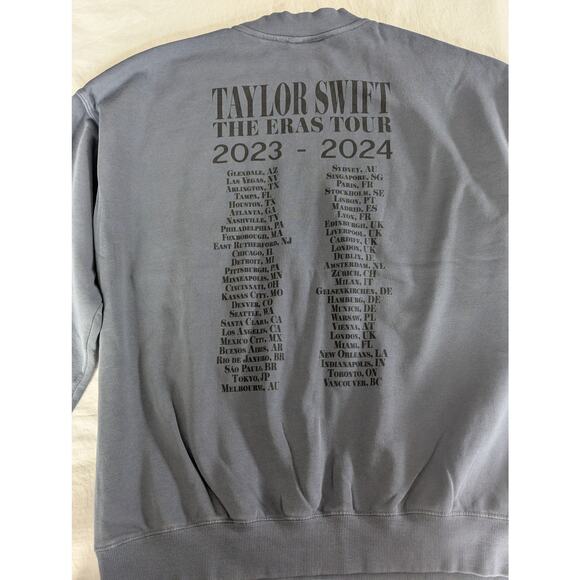 Taylor Swift Size L Crewneck Eras Tour All USA International Dates Blue Crew